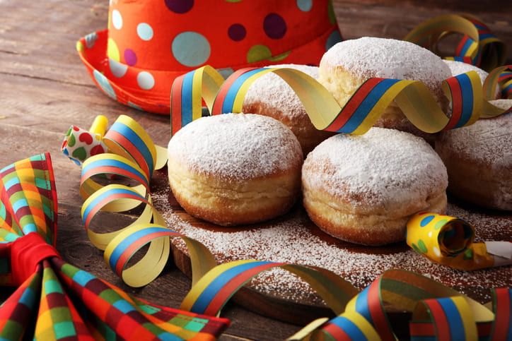 Krapfen bei Fastnacht in der Westpfalz